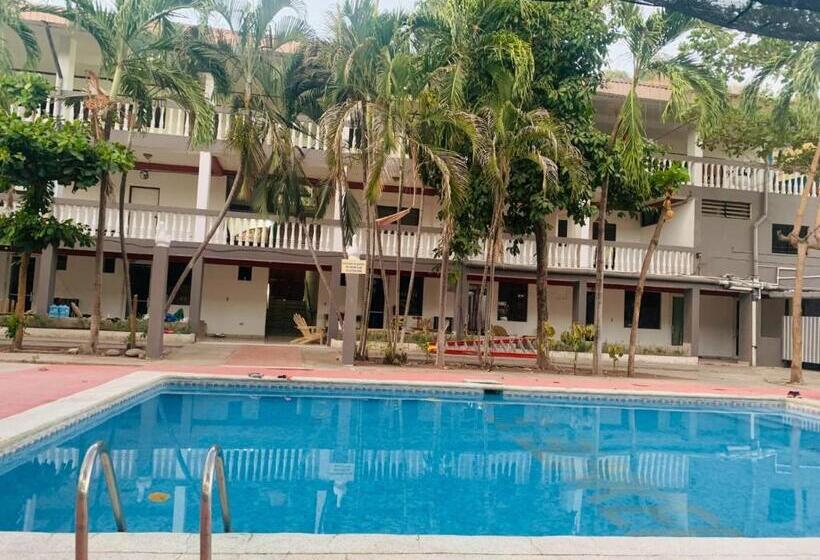 پانسیون Keona Beach