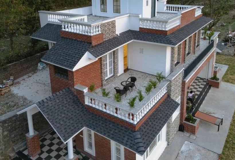 پانسیون The Chirpy Bungalow By Luho Leisure