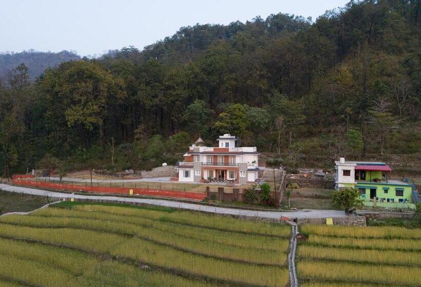 پانسیون The Chirpy Bungalow By Luho Leisure