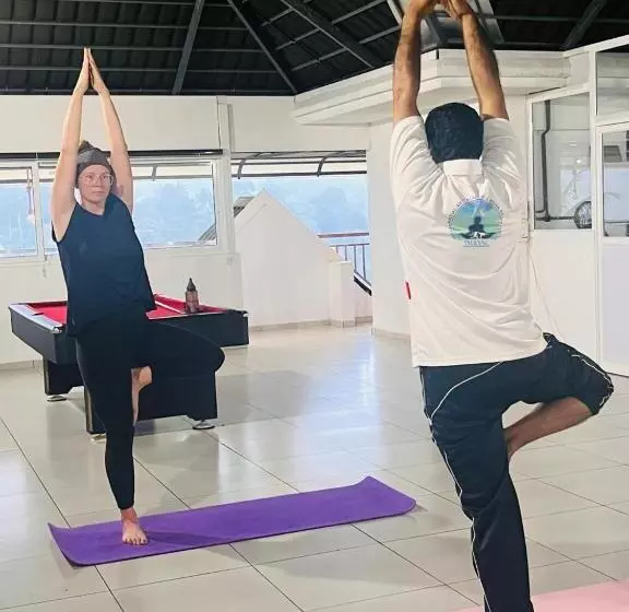 Lomakeskus Ayurgem Ayurveda Yoga And Wellness Retreat Munnar