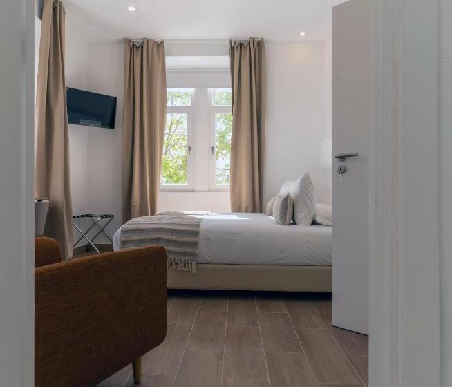 ベッドアンドブレックファースト Come Inn Sintra