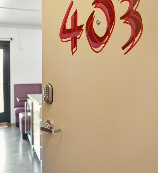 Boutique Vera Hotel In The Heart Of Folly Beach