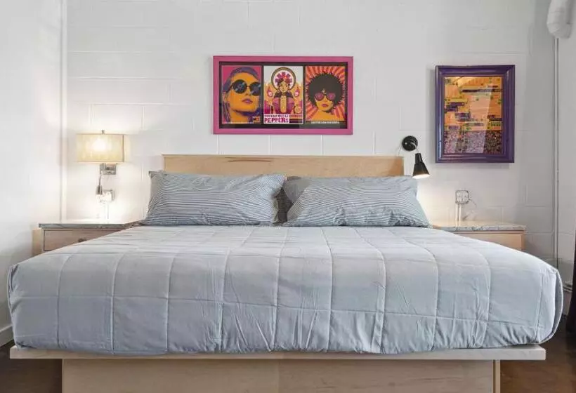 Boutique Vera Hotel In The Heart Of Folly Beach