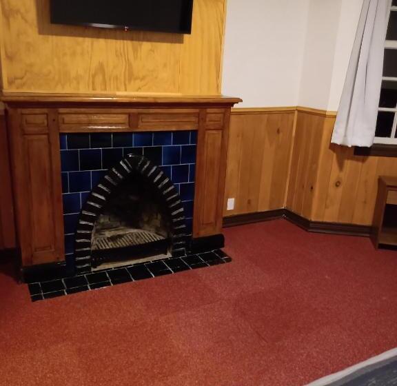 Hotel Estrechó De Magallanes