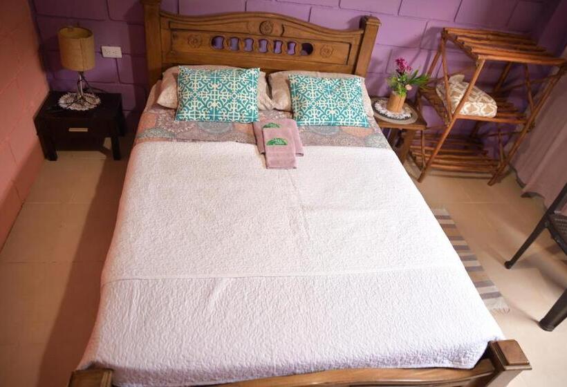 پانسیون Hostal San Jose