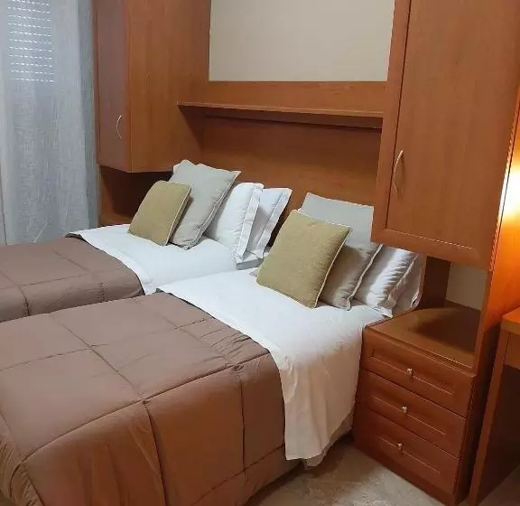 Majatalo Laranda Rooms