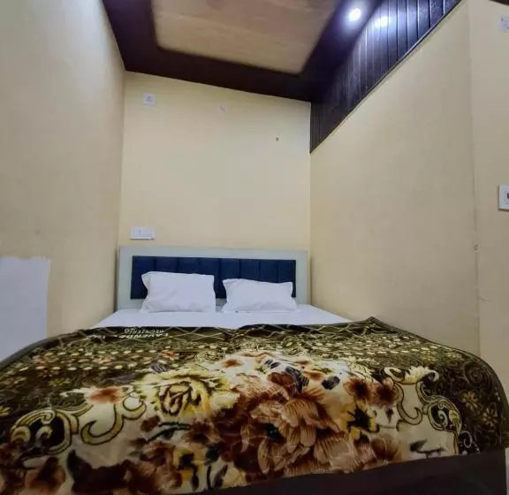 Majatalo Subhadra Guest House Ayodhya