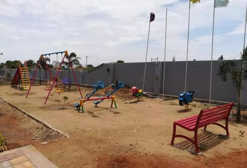 Silver Stone Park Resort, Kovilpatti