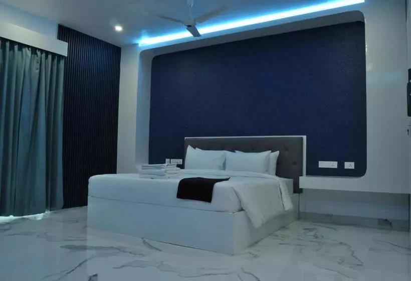 Silver Stone Park Resort, Kovilpatti