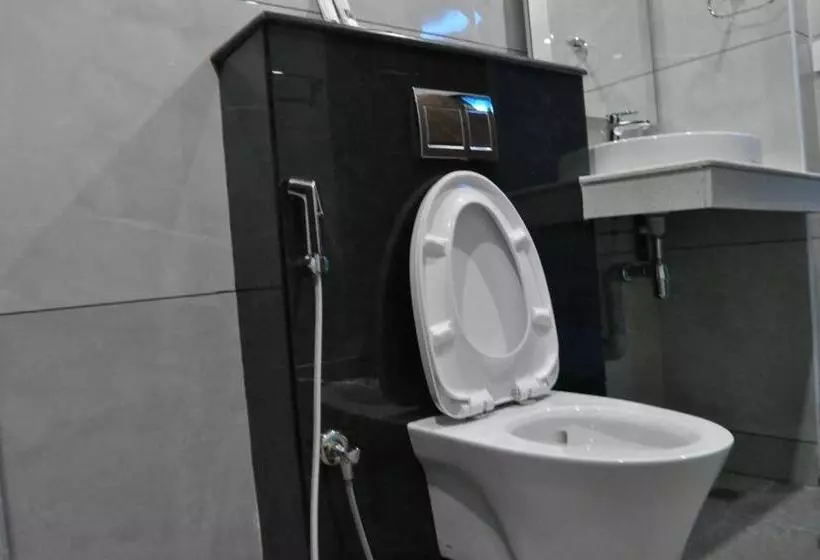 Silver Stone Park Resort, Kovilpatti