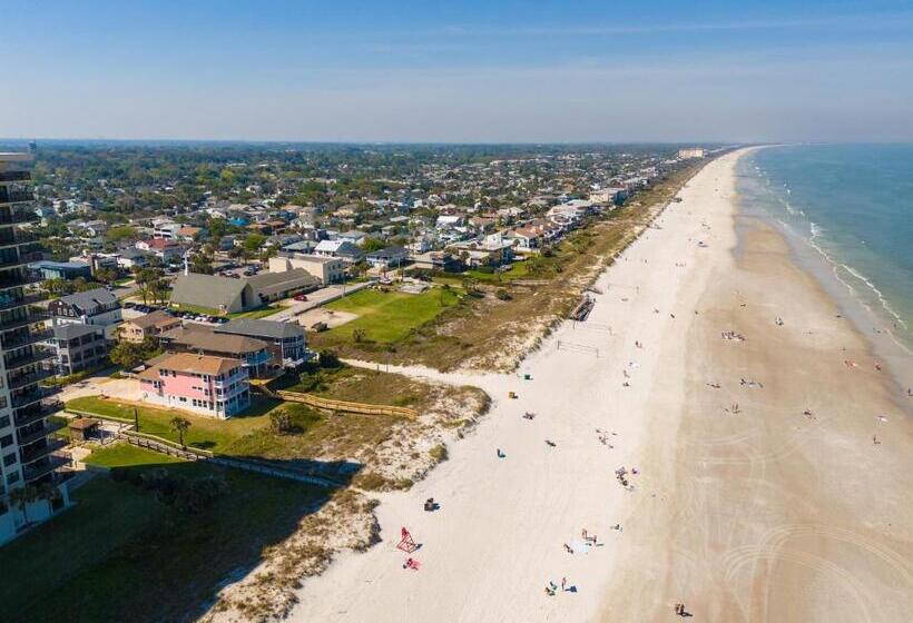 11 North Jacksonville Beach