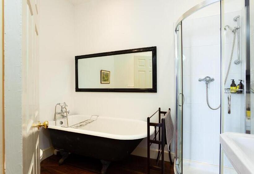 Bed and Breakfast Clare Island Lighthouse