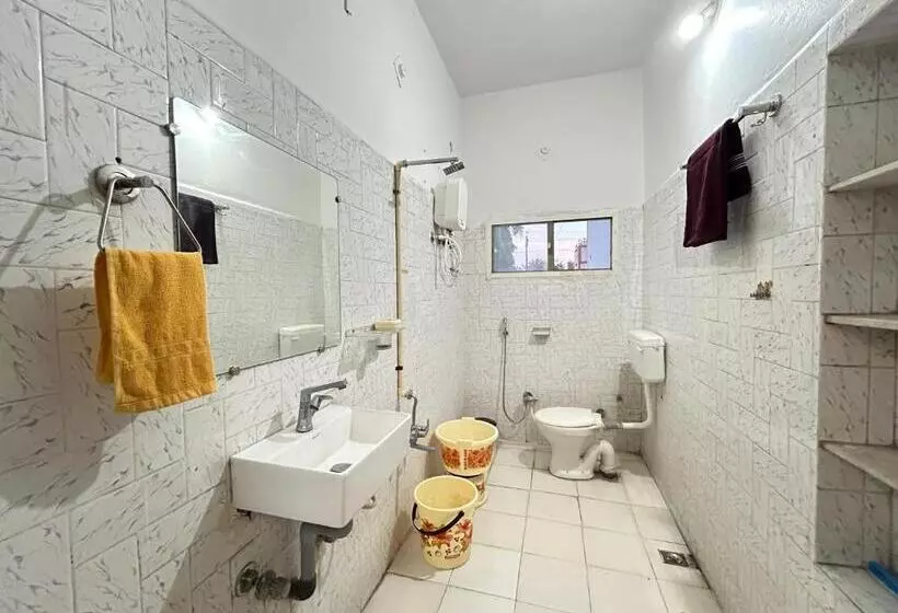 تختخواب و صبحانه Rooms 4u 7db 2sb 16 Guests