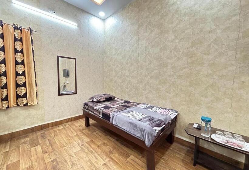 ベッドアンドブレックファースト Rooms 4u 7db 2sb 16 Guests