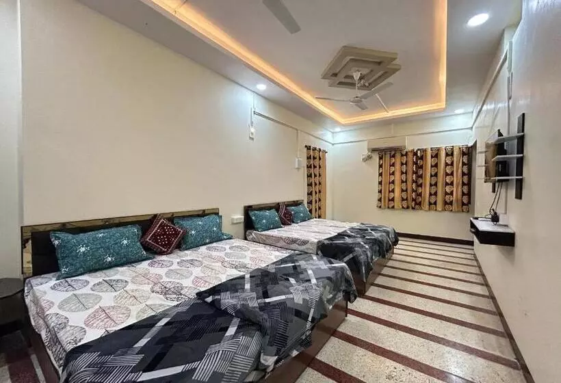 تختخواب و صبحانه Rooms 4u 7db 2sb 16 Guests