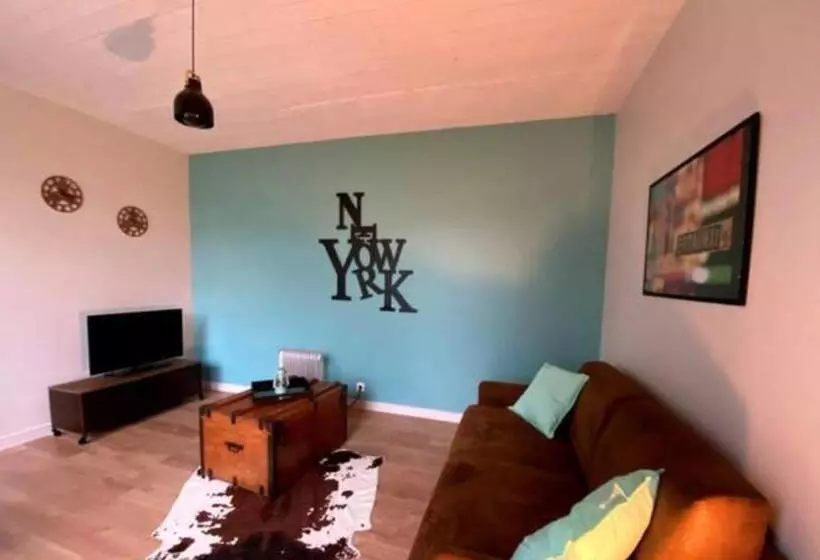 ベッドアンドブレックファースト Suite New York Au Old School