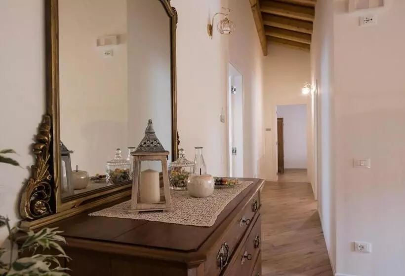 Aamiaismajoitus (B&B) Villa Mariolino