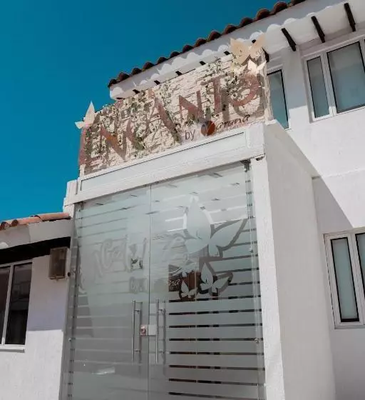 ホテル Encanto