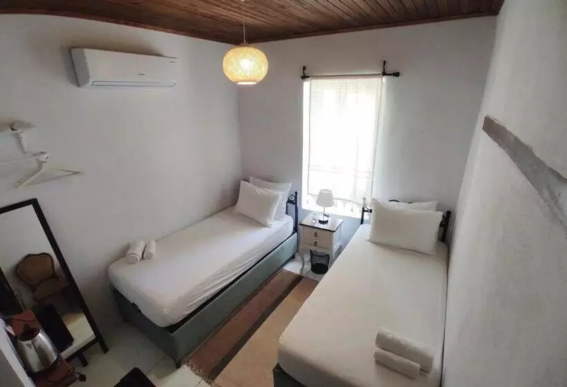 هتل Kidoni Macaron Guesthouse