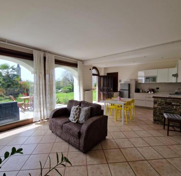 פנסיון L Oasi Amena Camera Salvia