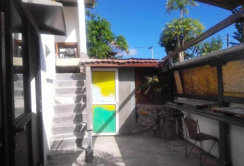 تختخواب و صبحانه Villa Des Filaos Et Du Lagon