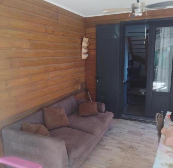 تختخواب و صبحانه Villa Des Filaos Et Du Lagon