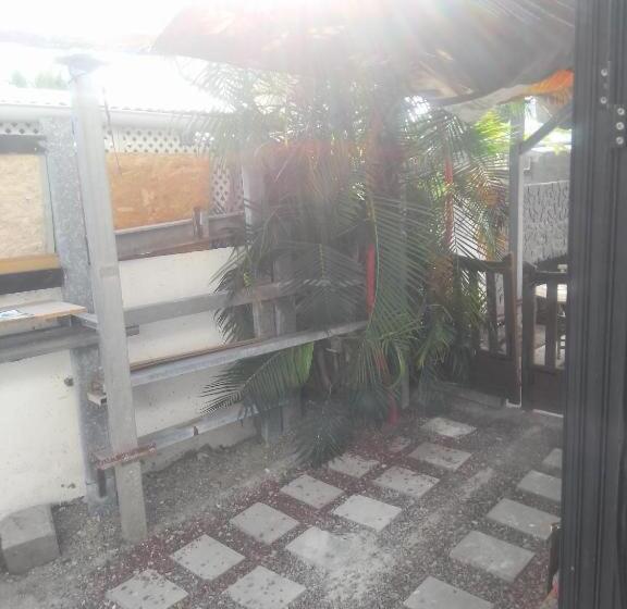 تختخواب و صبحانه Villa Des Filaos Et Du Lagon