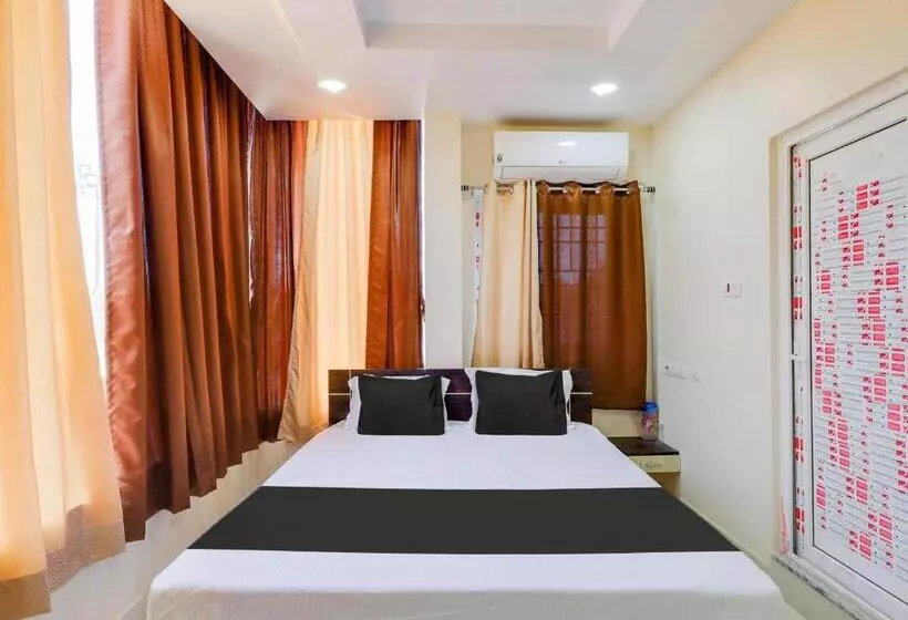 Hotelli Collection O Vijay Residency