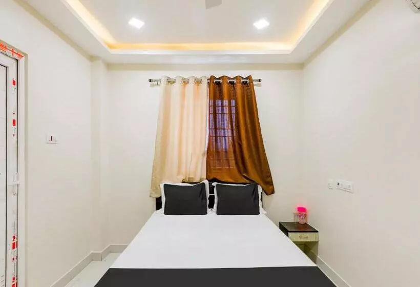 Hotelli Collection O Vijay Residency