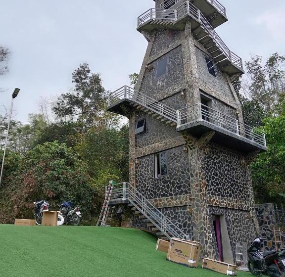 هتل Khu Nghỉ Dưỡng Good Time