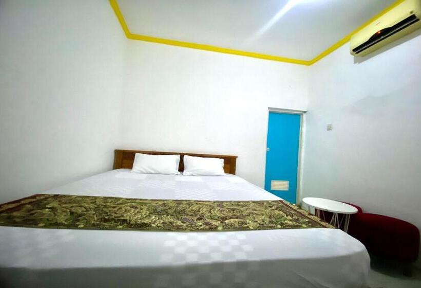 Otel Oyo 93817 Vera Guesthouse