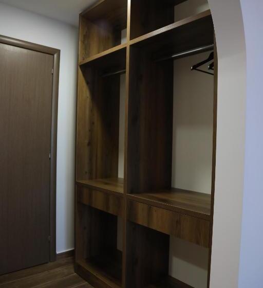 هتل Pamja E Qyteteve