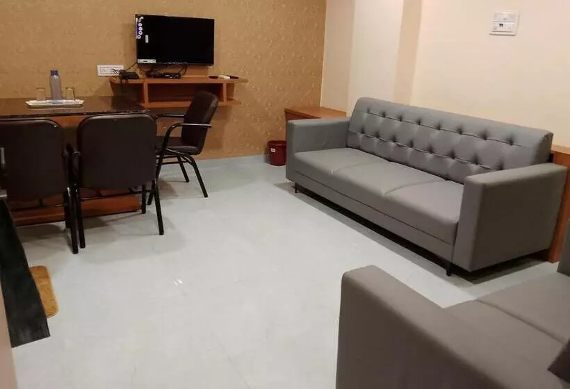 Hotelli Paradise Inn