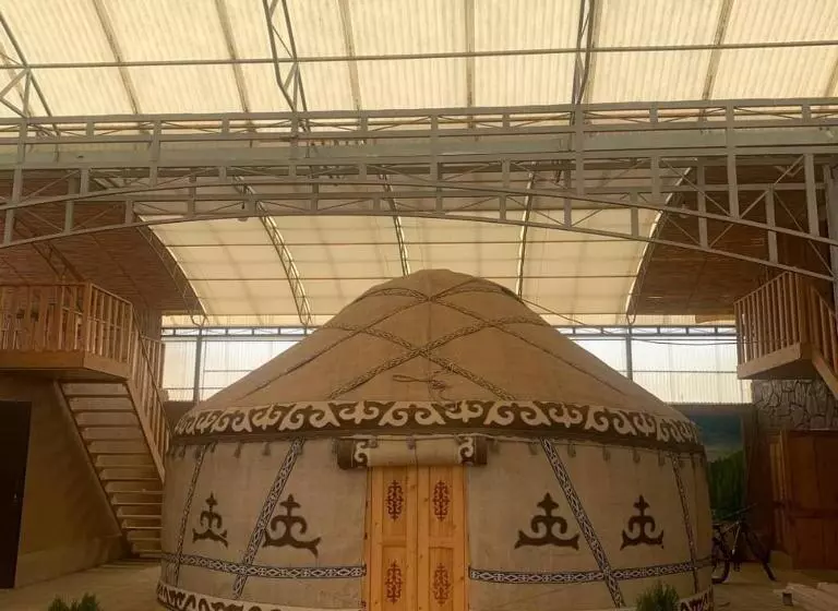 پانسیون Amirhan Guest House