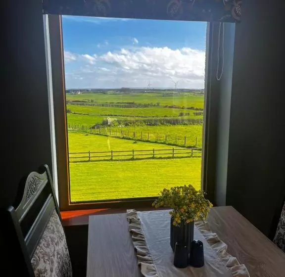 Aamiaismajoitus (B&B) Carnbore House Bnb