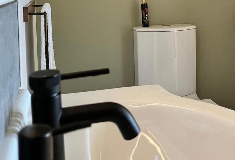 ベッドアンドブレックファースト Carnbore House Bnb