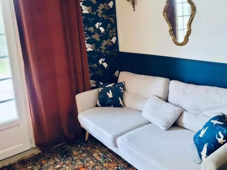 Aamiaismajoitus (B&B) Domaine Des Cyprès