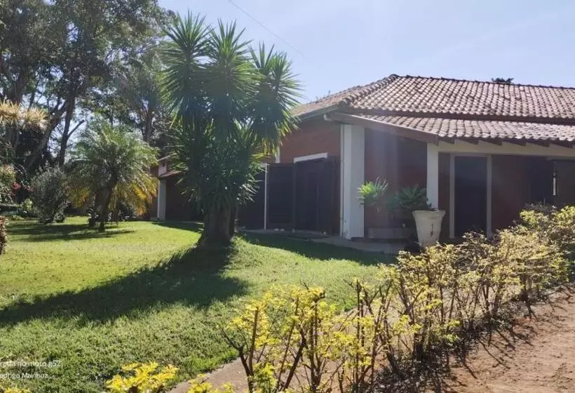 تختخواب و صبحانه Hostel Do Cabral