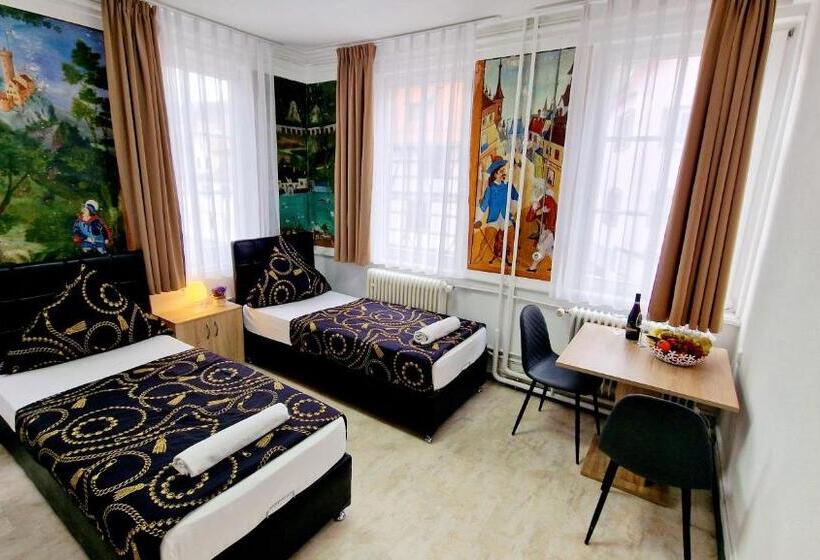 Отель Zur Schönen Lau Monteurzimmer