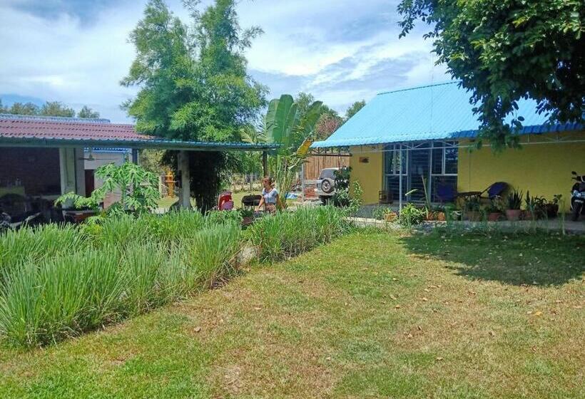 פנסיון 2 Sisters Garden