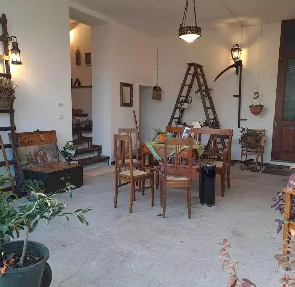 Majatalo Casale Crisanti