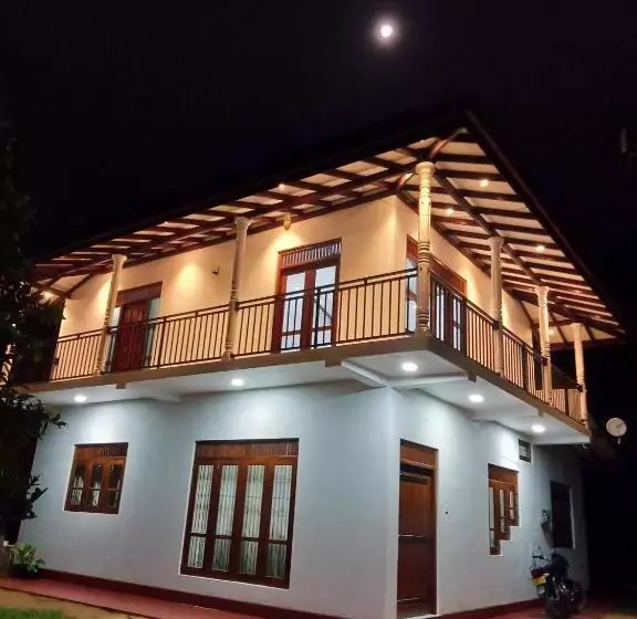 Majatalo Evi S Place