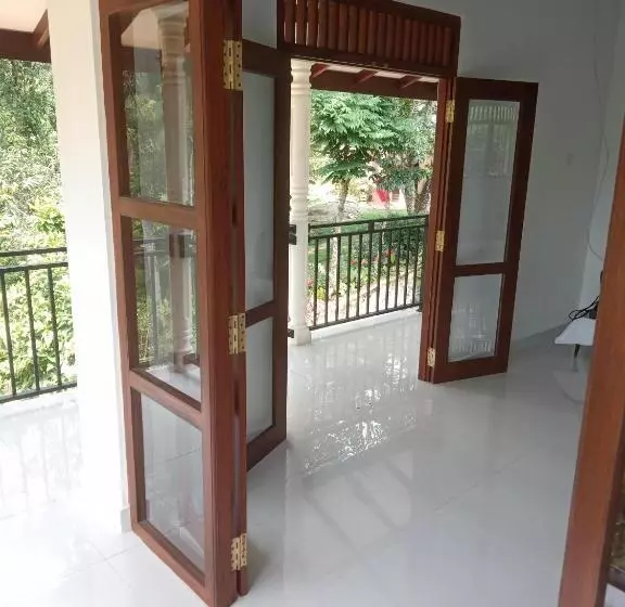 Majatalo Evi S Place