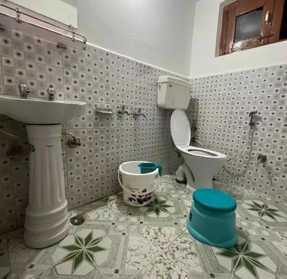 ペンション Pine Brooke Pahalgam