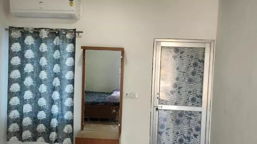Priyanka Hotel & Restaurant Khatushyam Ji