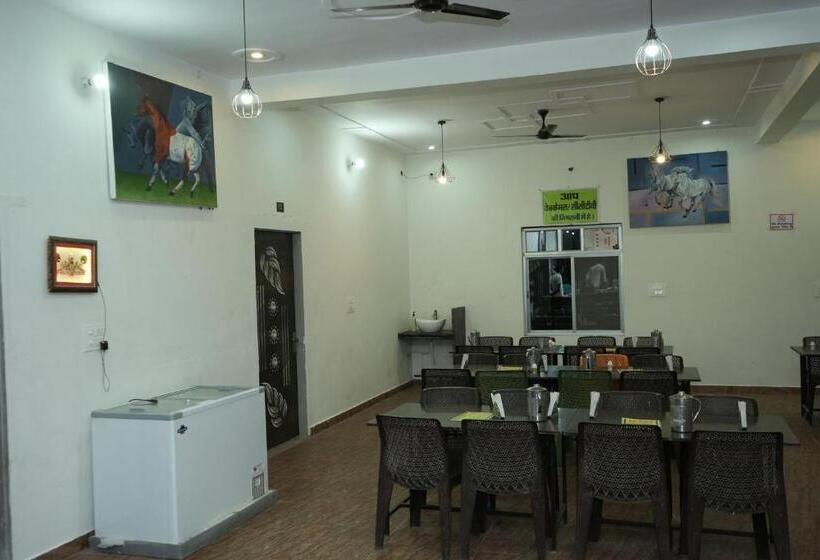 Priyanka Hotel & Restaurant Khatushyam Ji