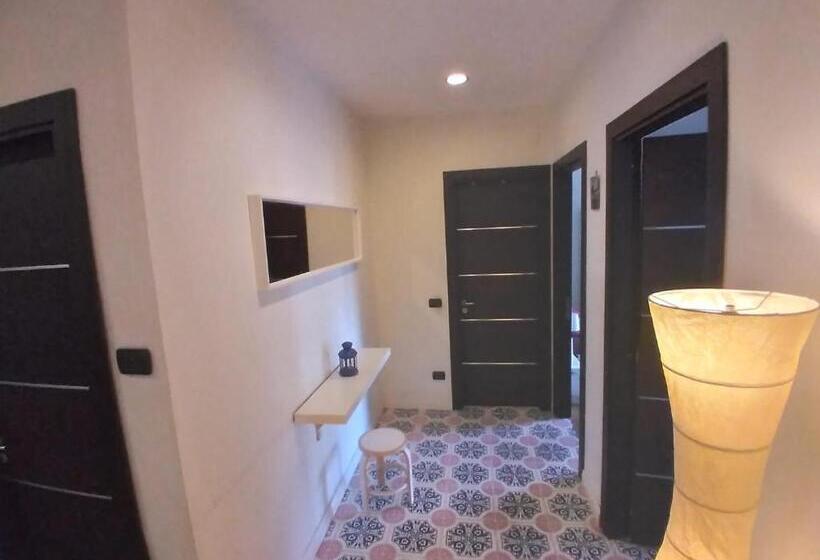 تختخواب و صبحانه Casa Del Capitano Suite