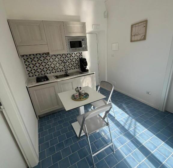 تختخواب و صبحانه Suite 21 Ercolano