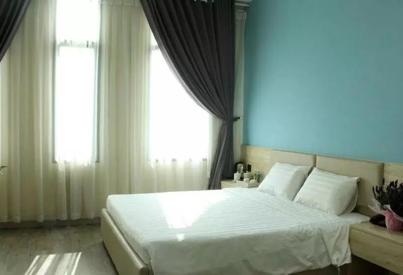 هتل Khách Sạn Phước Lộc Thọ 2   福禄寿