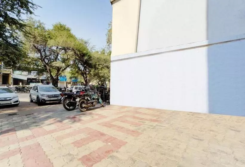 Hotelli O Mala Residency